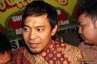 komeng vs temen ane gan ?????