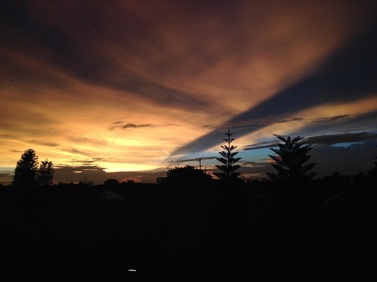 Langit Jakarta hari ini gan 09 januari 2014 