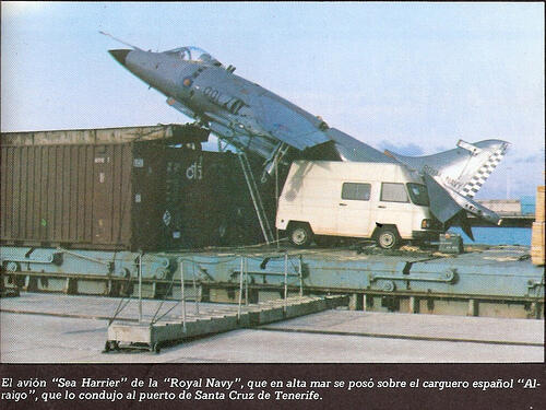 foto 100 Kecelakaan pesawat yang lucu