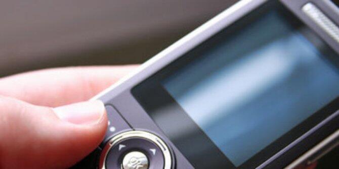 Handphone Agan Nyemplung Air? Cuma ini Solusinya...