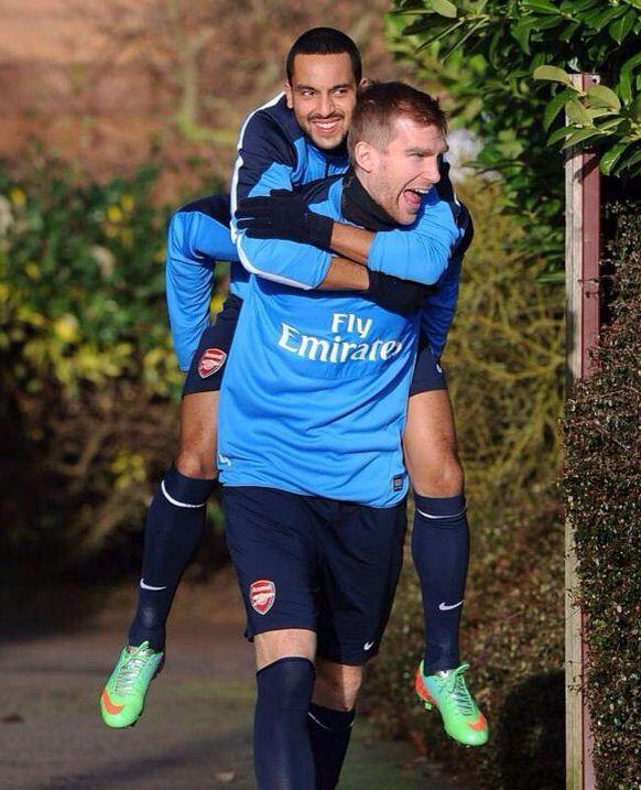 Sedih kalau melihat foto sepakbola yang ini (GWS Theo...!!!)---Gunners masuk.