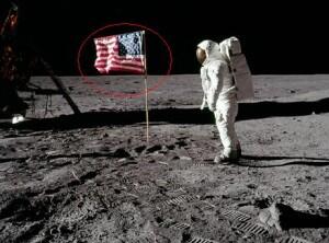 7 bukti bahwa Neil Armstrong tidak pernah Ke bulan