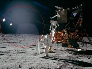 7 bukti bahwa Neil Armstrong tidak pernah Ke bulan