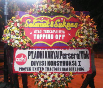Rangkaian Bunga Papan