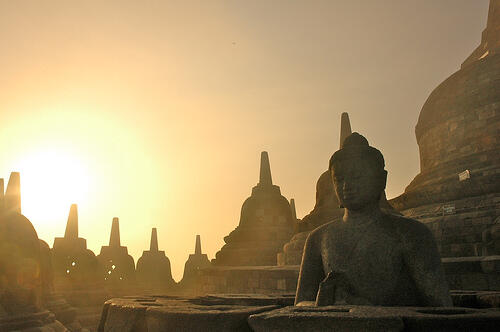Borobudur Exotic Sunrise dari CahyaTransport Rental,Rental/Sewa Mobil Jogja Murah
