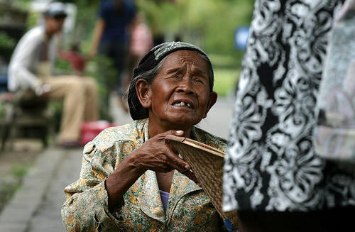 Fenomena yang Ada di Indonesia &#91;Kalau Kata Spongebob sih, Ironi di Atas Ironi&#93;