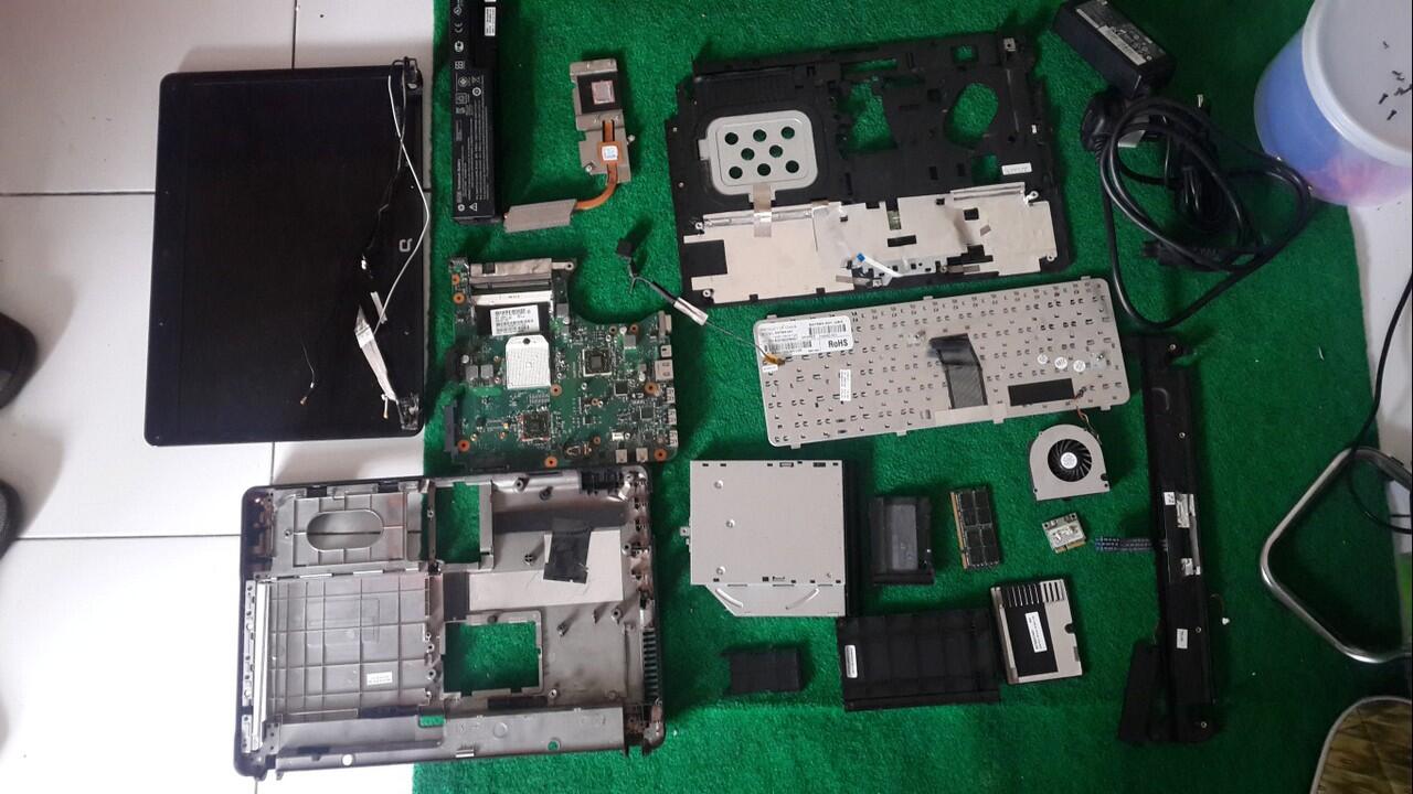 pretelan laptop compaq515
