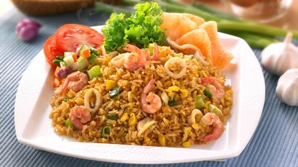 Ane seminggu bisa 3-4 kali makan makanan terenak didunia ! Agan gimana?