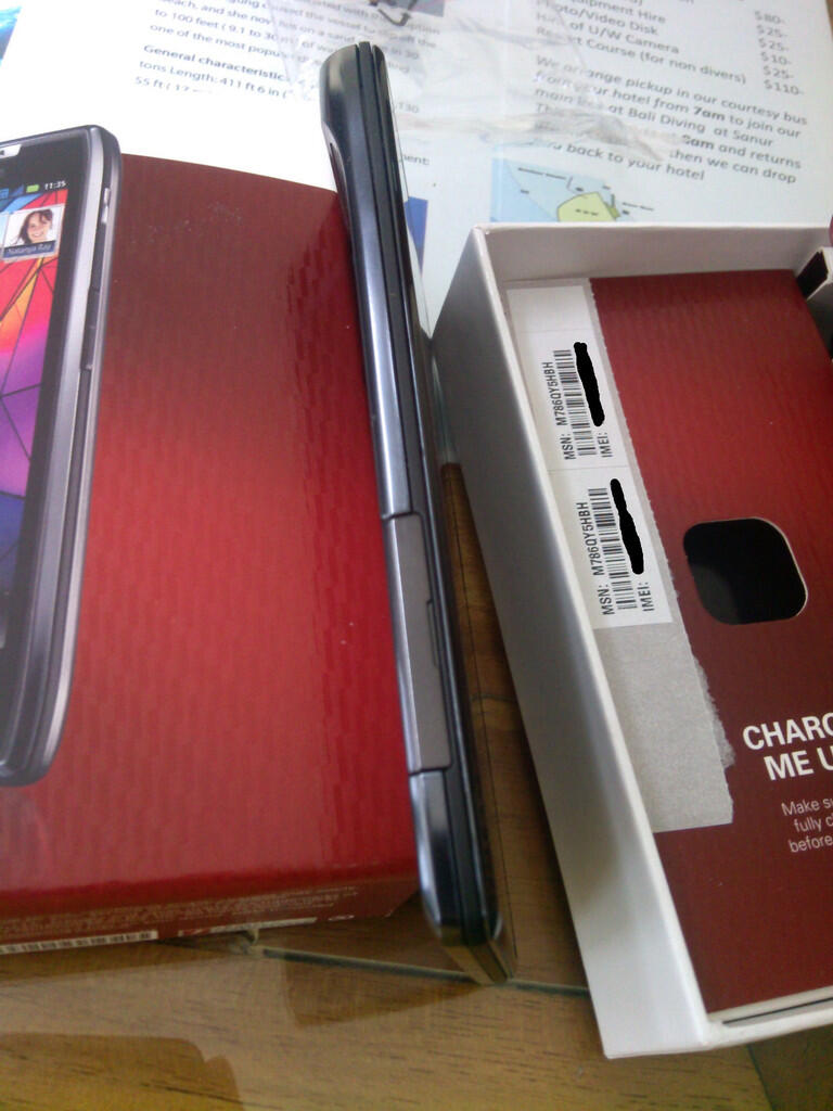 Motorola XT910 Ex Erajaya, Mulus Bagus Lengkap - Bali