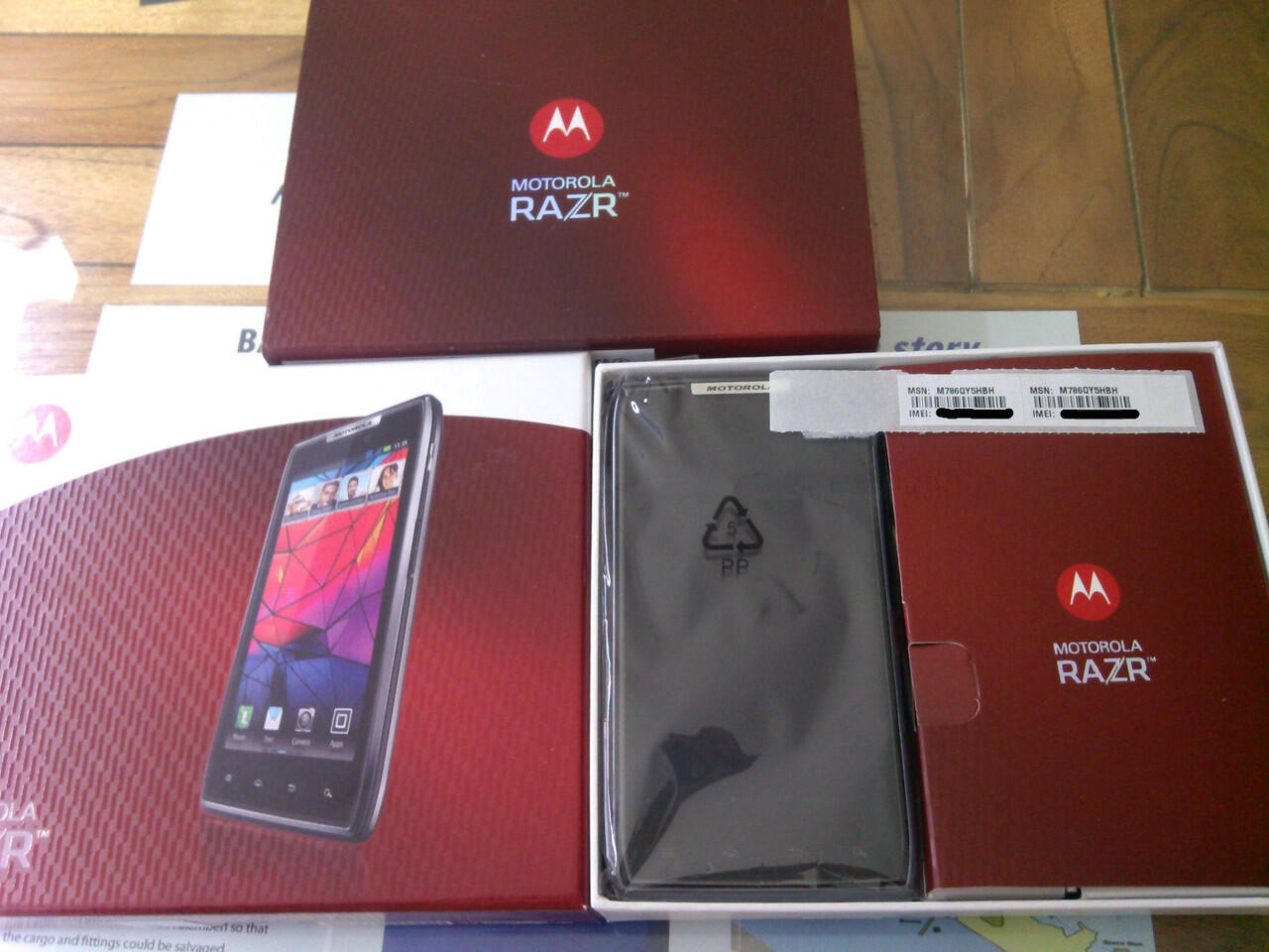 Motorola XT910 Ex Erajaya, Mulus Bagus Lengkap - Bali