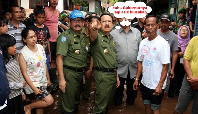 &#91; Kata AHOK Tidak Parah ( -_-) &#93; Dikira Hanya Sebetis, Ternyata Banjir Setinggi Rumah