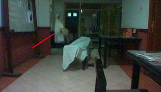 10 PENAMPAKAN SOSOK HANTU SERAM ASLI INDONESIA YANG TELAH MENGHEBOHKAN DUNIA