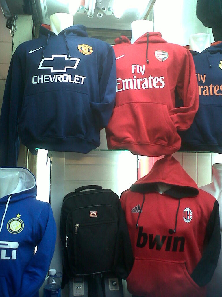 AC MILAN HOME,AWAY,RETRO CENTENARY,MEDIOLANUM,SOLO FERTE,OPEL,COUPPLE,HUDDIE,JACKET