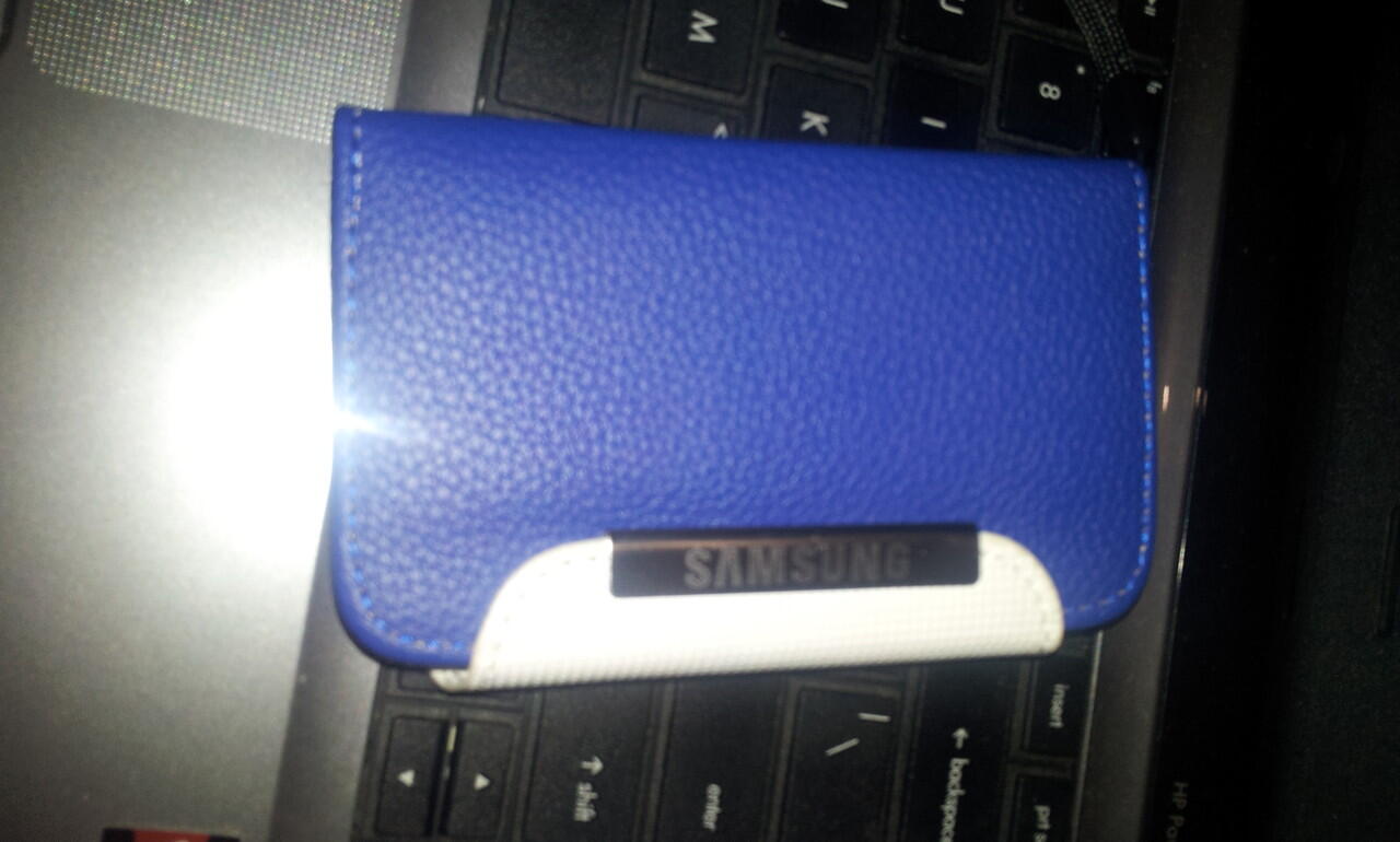 Samsung Galaxy Y Neo , Bisa BBM, dual SIM