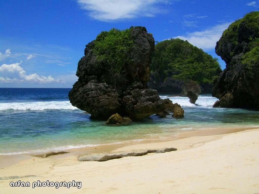 Keliling DUNIA? Indonesia aja belum