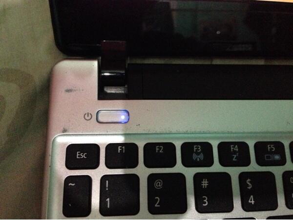 JUAL NOTEBOOK ACER ASPIRE 756 SILVER BANDUNG