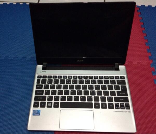 JUAL NOTEBOOK ACER ASPIRE 756 SILVER BANDUNG