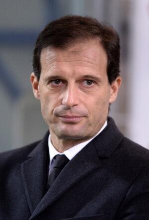 AC Milan Resmi Pecat Allegri