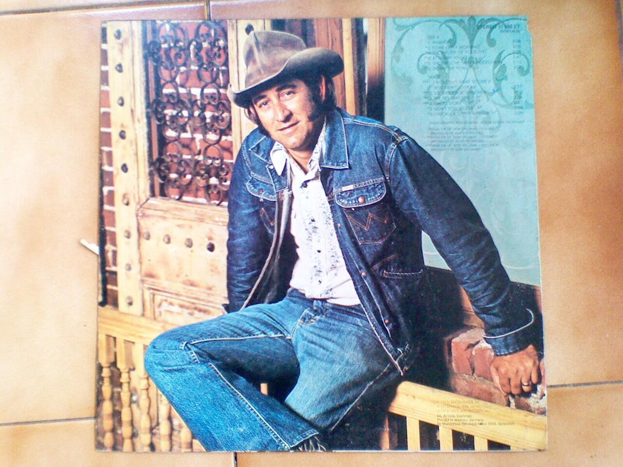 PIRINGAN HITAM ( PH),CARPENTERS,JIM REEVES,DON WILLIAMS,CONNIE FRANCIS, DLL (BANDUNG)