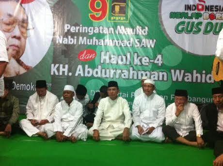 (Aneh Mendadak Gus Dur) Suryadharma Alie: Pemikiran Gus Dur jadi ideologi PPP