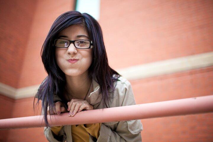 DANIELA ANDRADE, Si cantik bersuara lembut dari Kanada FULL PIC