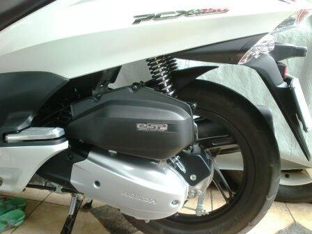 Terjual New Hugger / Spakbor kolong Vario 125, PCX 125 