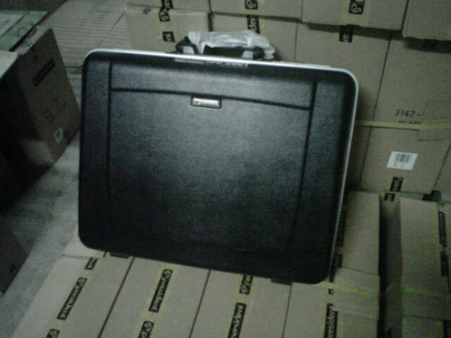 Terjual Tas kantor / sekolah / President  KASKUS