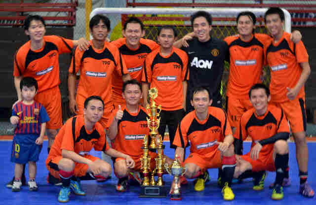 KOSTUM Futsal/Bola !! Dijamin Murah !!! NO TIPU