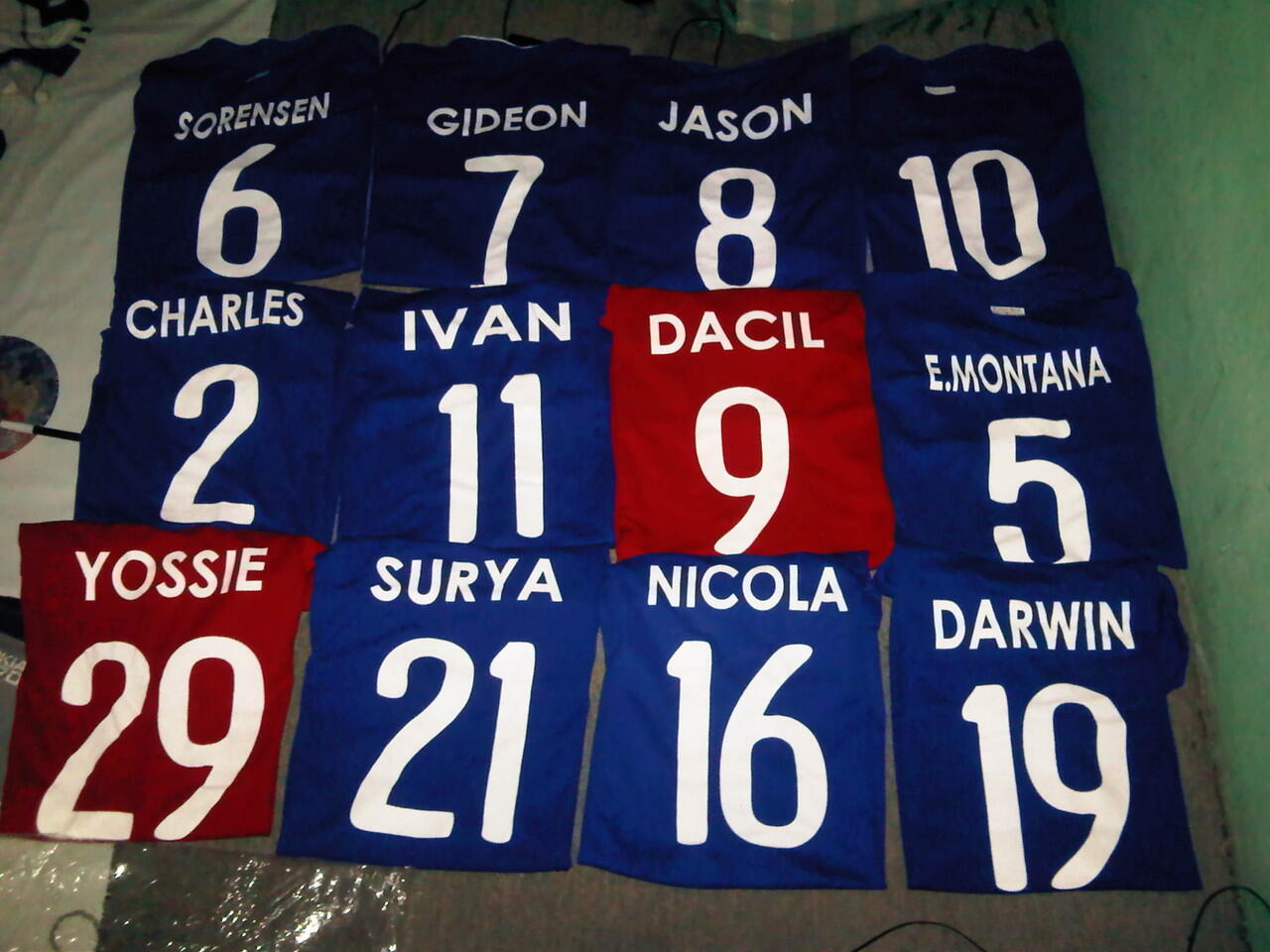KOSTUM Futsal/Bola !! Dijamin Murah !!! NO TIPU
