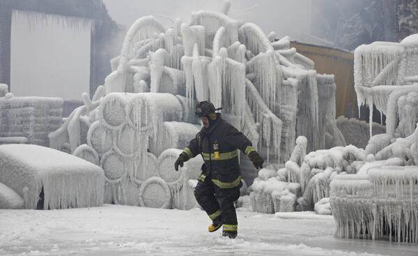 Sensasi Memotret Chicago di Suhu Minus 40 Derajat