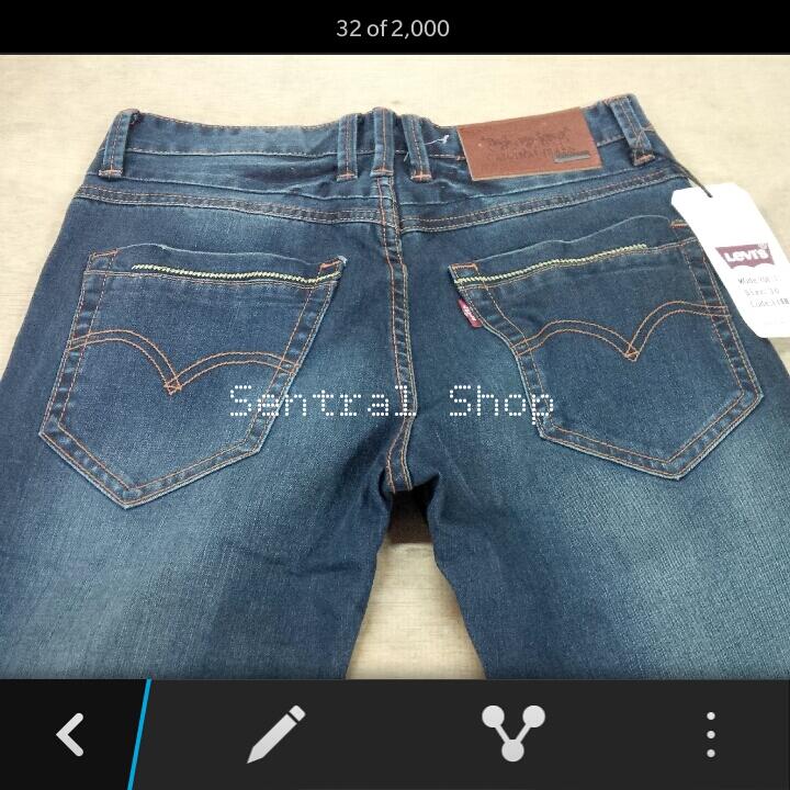 Terjual Celana  Jeans dan Baju LEVIS  100 Original Import 