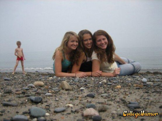 photobomb , si Perusak foto yang gak diundang