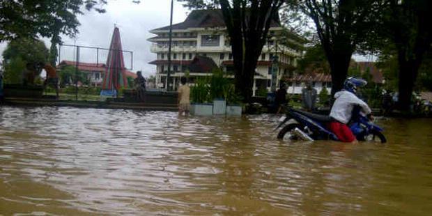 Pray For Menado