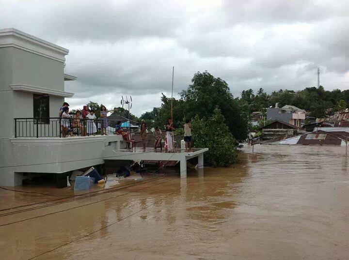 Banjir Manado &#91;PICS UPDATE&#93;