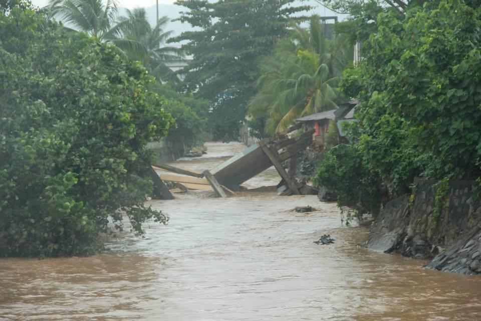 Banjir Manado &#91;PICS UPDATE&#93;