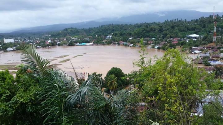 Banjir Manado &#91;PICS UPDATE&#93;