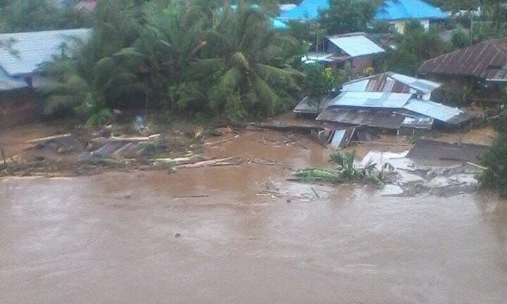 Banjir Manado &#91;PICS UPDATE&#93;