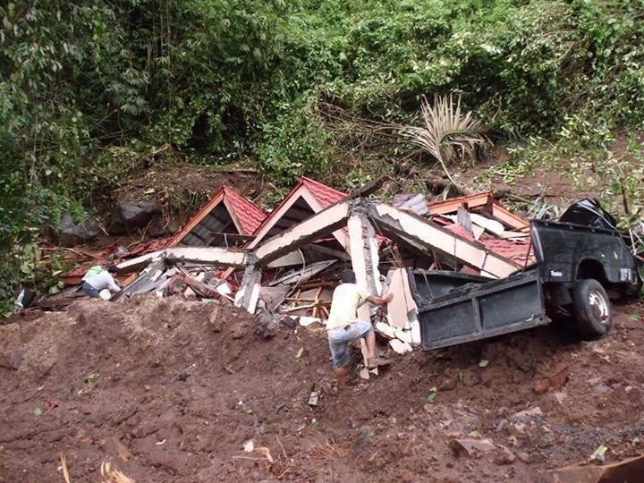 Banjir Manado &#91;PICS UPDATE&#93;