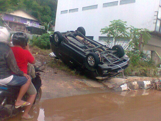 Berbagai Penampakan Dahsyatnya Banjir 'Maut' di Manado