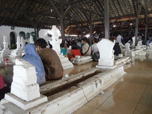Tidak terurusnya masjid agung Banten
