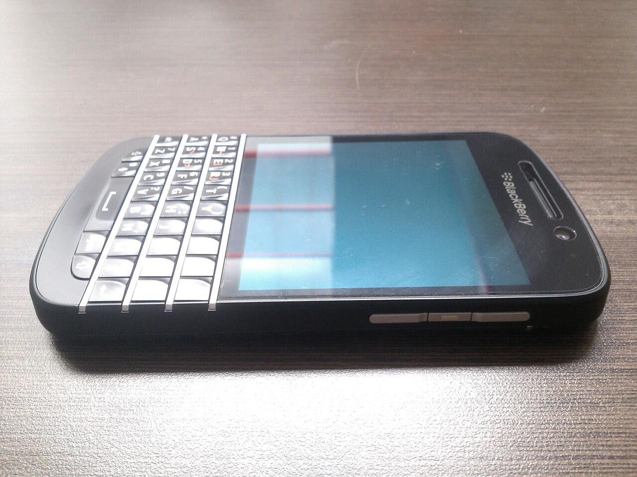 Dijual, Blackberry Q10..