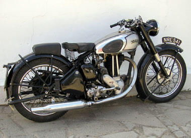 5 Motor Eropa Klasik Yang Popular di Indonesia