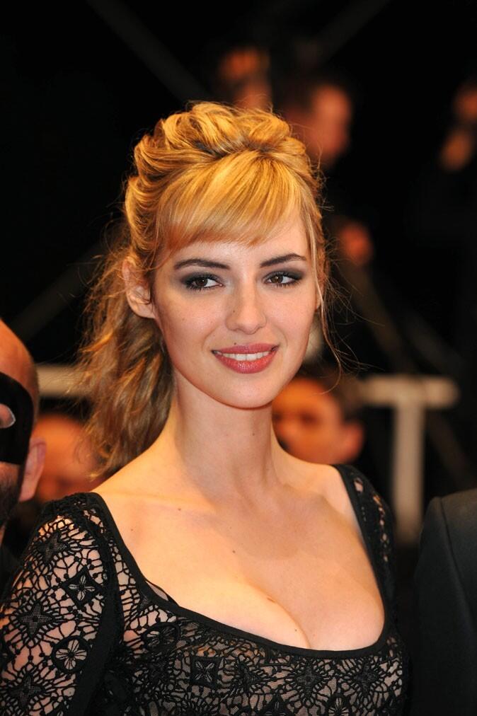 Loise Bourgoin,,Keindahan Wanita Perancis,,,,,Cantik gan......!!!!