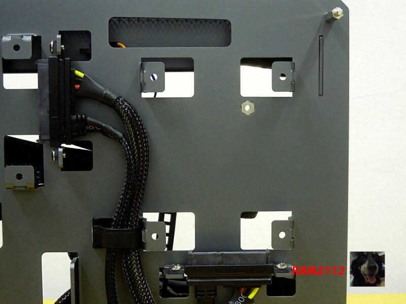 &#91;CASING&#93; Inwin Mini H-Frame si Kecil dengan Open Air System