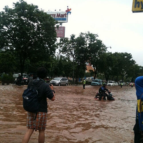 &#91; Info + PIC &#93; Banjir &amp; Genangan Air di Jakarta &amp; Sekitarnya , 17 Januari 2014