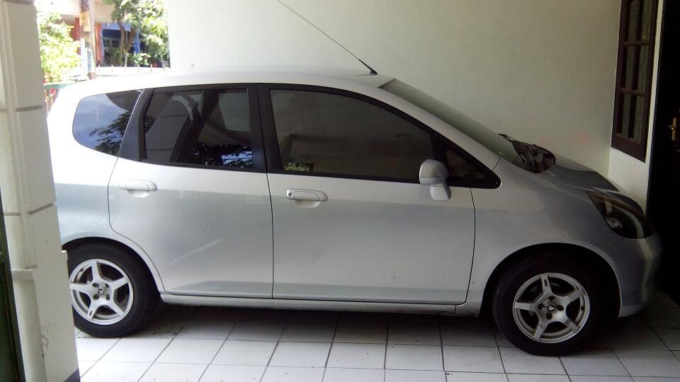 Jual Honda Jazz/Fit: plat L surabaya matic 2003