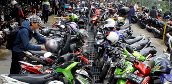 Helm Hilang, Balas Dendam Curi Helm