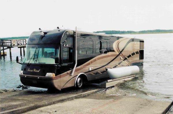 .:: Water Bus Solusi Untuk Jakarta Banjir (menurut Ane) ::.