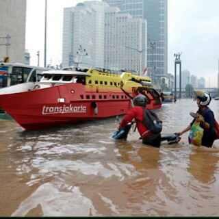 &#91;JEMPOL&#93; Model TransJakarta Terbaru, Mulai Beroperasi Tadi Pagi (17-01-14)