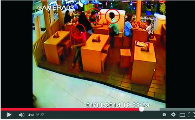 PENCURIAN TAS DI MALL DALAM 18 DETIK